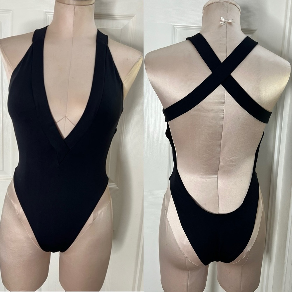 Mapale Black Cutout Women's Bodysuit Sz S